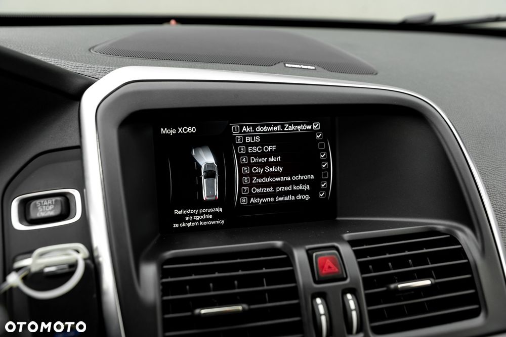 Volvo XC 60 D4 AWD Geartronic Summum - 39