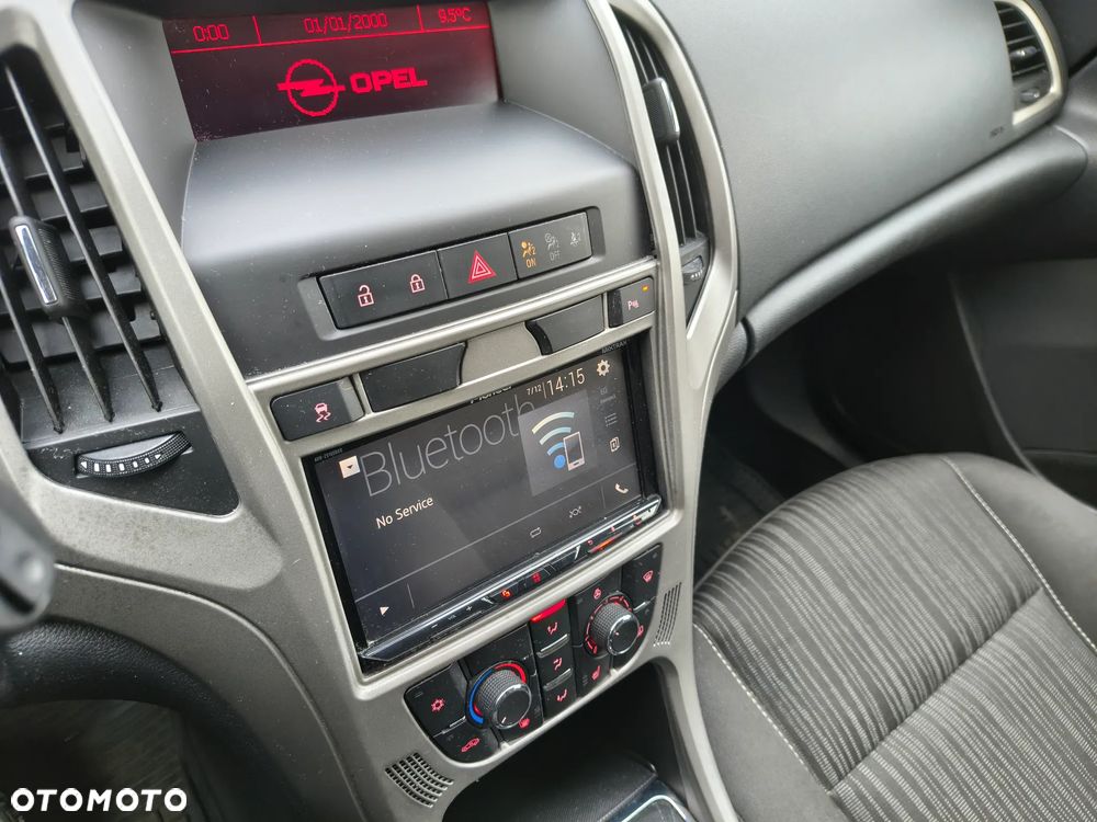 Opel Astra 1.4 Turbo - 12