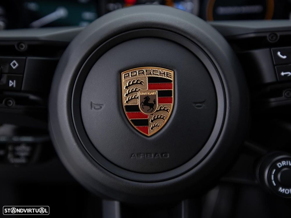 Porsche 911 (992) Carrera 4 GTS PDK - 28