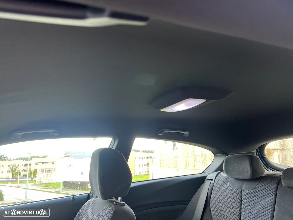 BMW 118 dA Pack M - 26