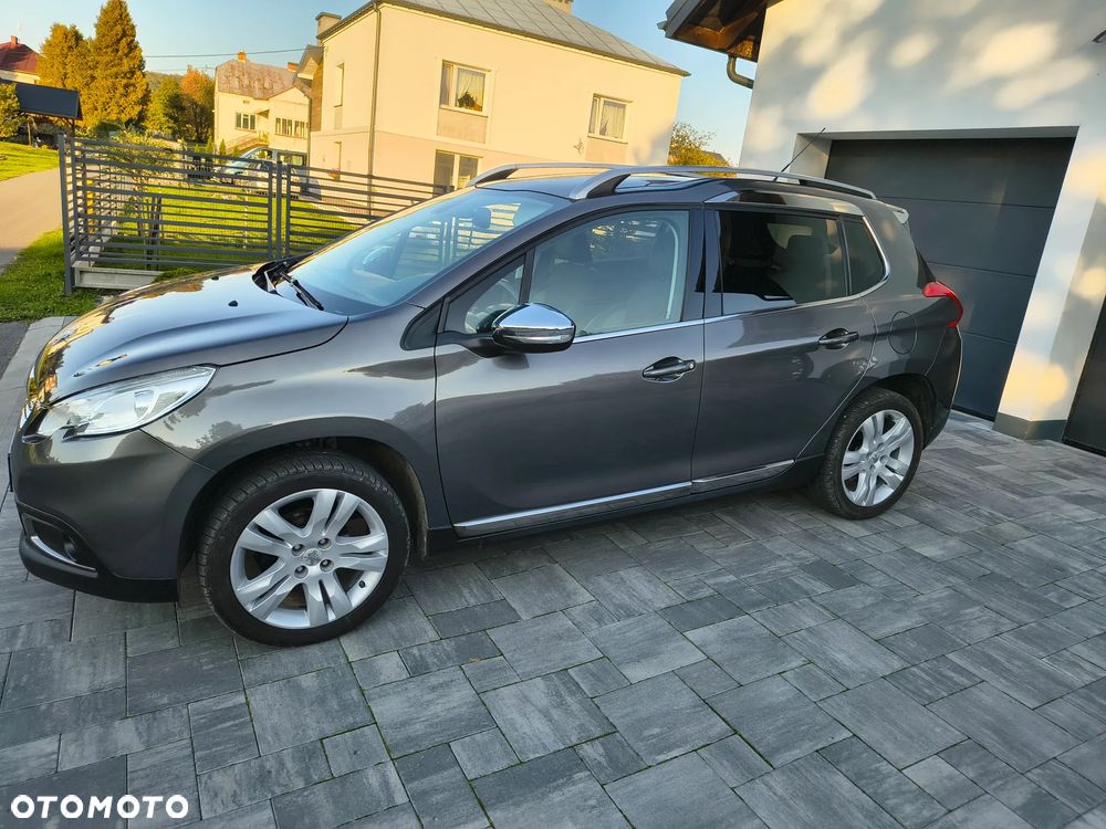 Peugeot 2008 PureTech 82 Allure - 1
