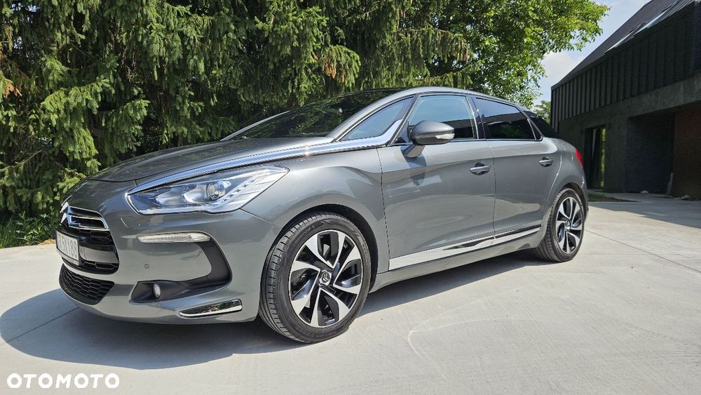 Citroën DS5 HDi 165 SportChic - 1