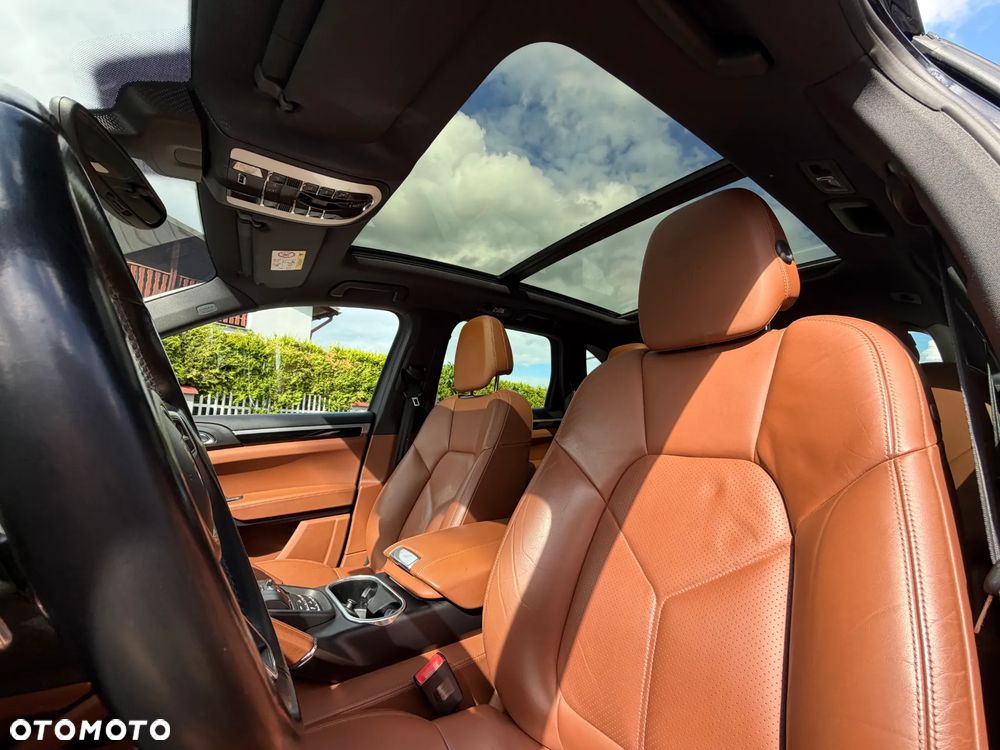 Porsche Cayenne Tiptronic S - 20