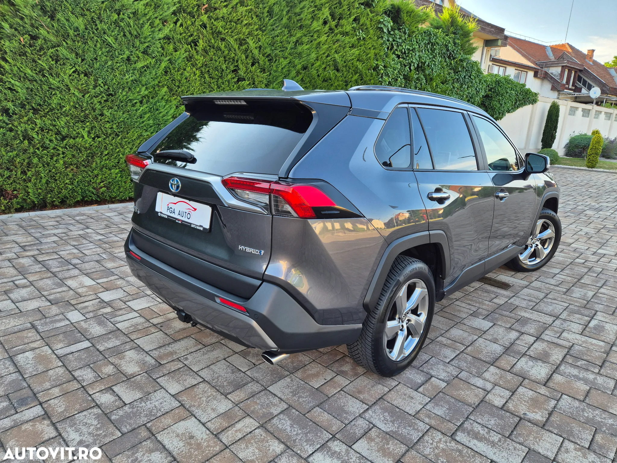 Toyota RAV4 2.5 4x4 Hybrid Lounge - 12