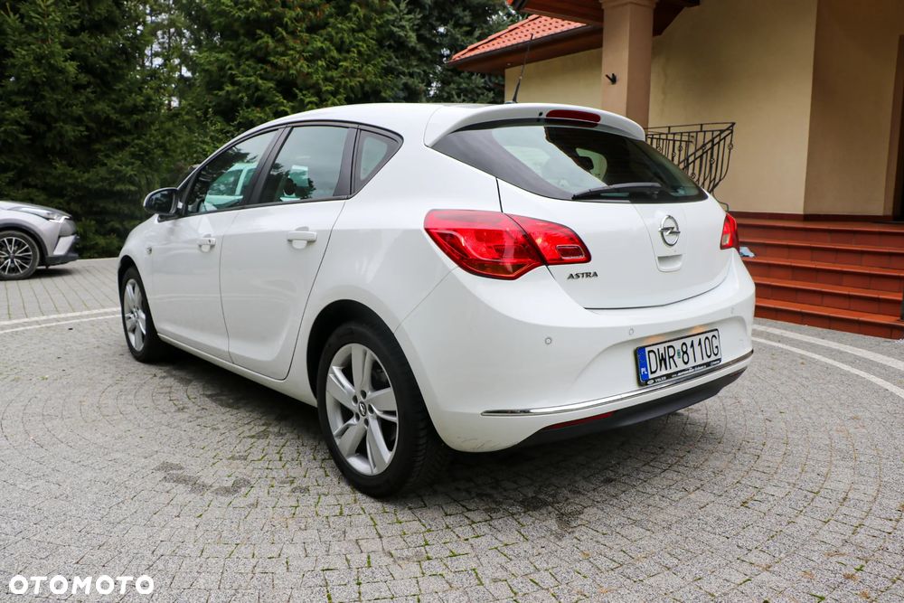 Opel Astra - 21