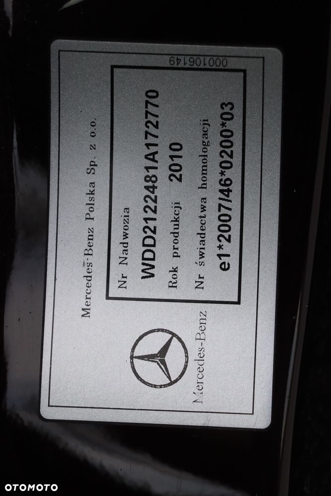 Mercedes-Benz Klasa E - 38