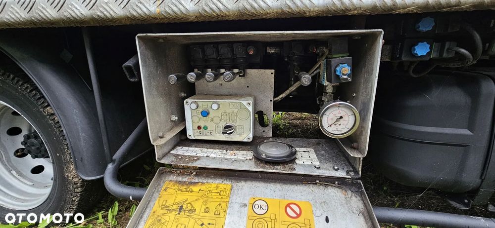 Nissan CABSTAR - 29