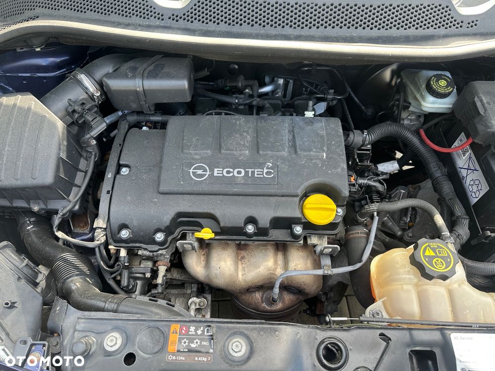 Opel Adam ver-1-4-cosmo - 21