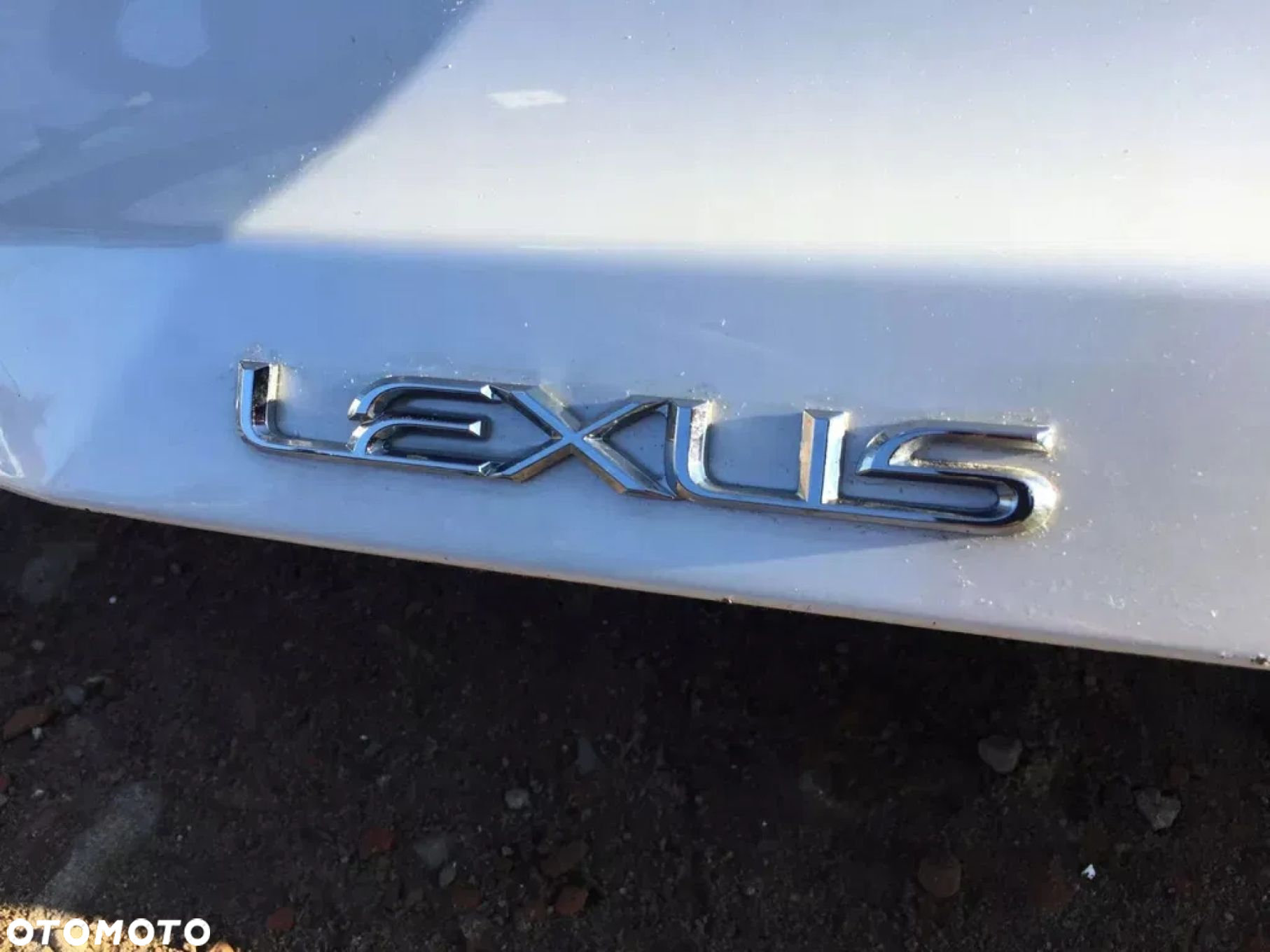 LEXUS UX 250H KLAPA BAGAŻnika tył emblemat znaczek - 10