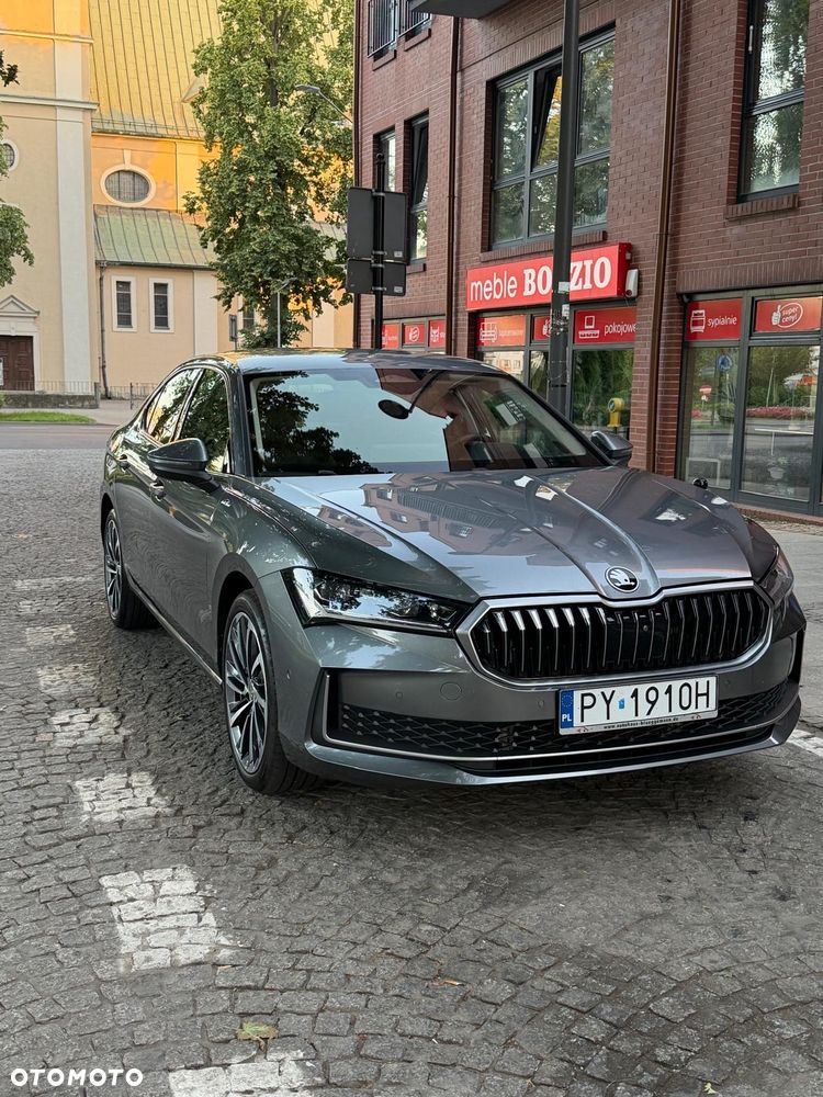 Skoda Superb 2.0 TDI SCR 4x4 L&K DSG - 1