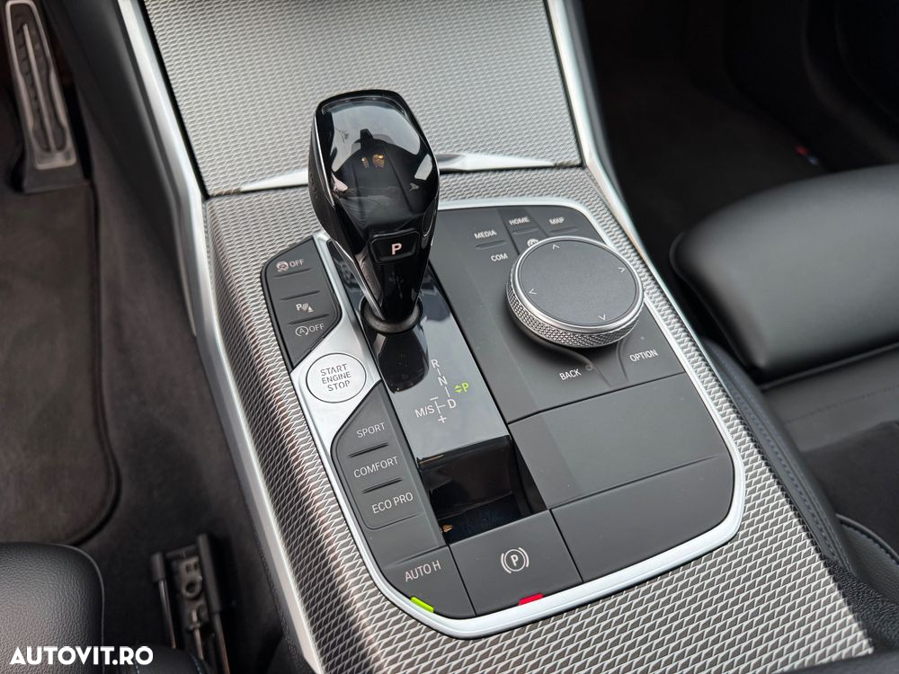 BMW M3 M340i xDrive - 32