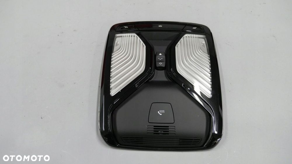 BMW G01 G02 G30 G31 LAMPKA OŚWIETLENIE WNĘTRZA KABINY PODSUFITKI 9472154 - 1