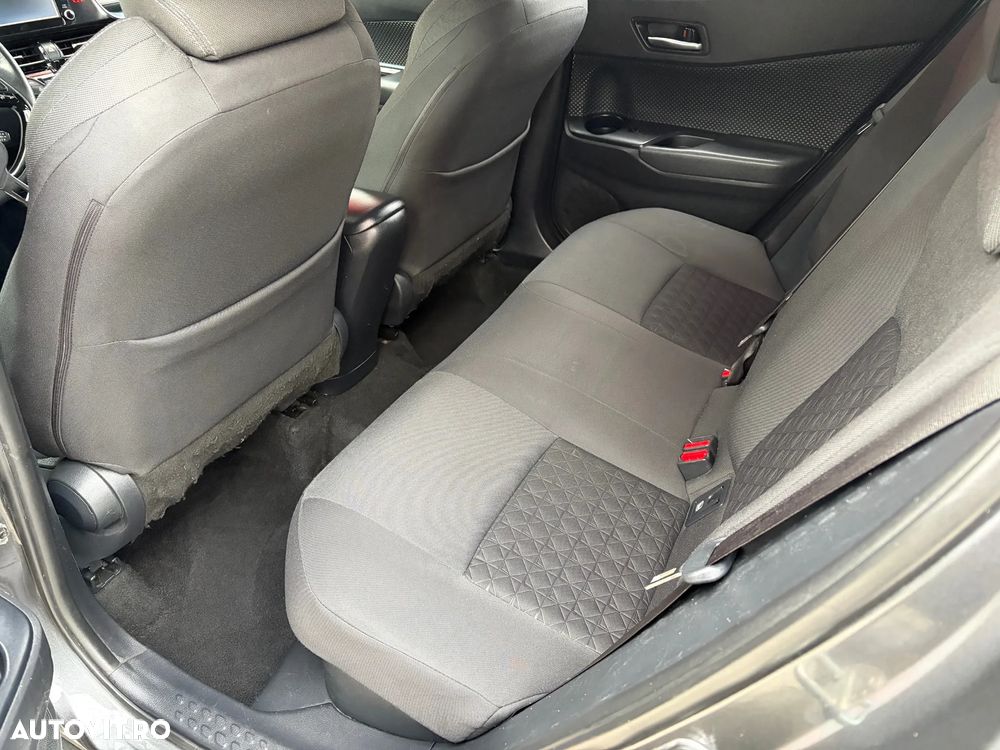 Toyota C-HR 2.0 HSD 184 CP 4x2 CVT Classy Bi-Tone - 19