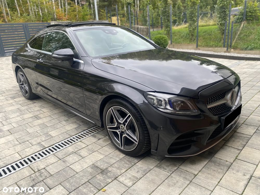 Mercedes-Benz Klasa C 220 d Coupe 9G-TRONIC - 3