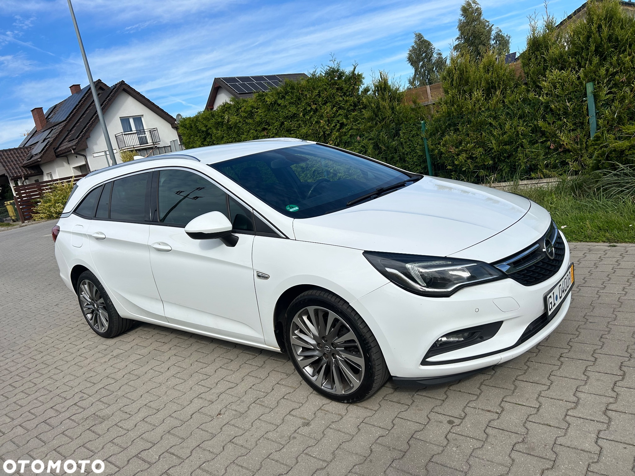 Opel Astra 1.6 BiTrb D (CDTI) Start/Stop Sports Tourer Business - 2