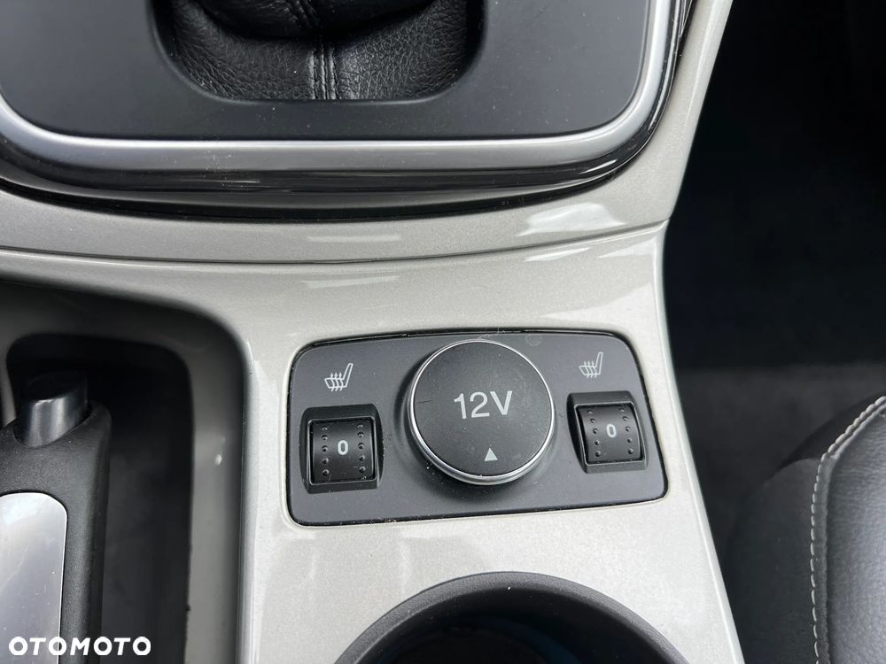 Ford C-MAX - 22