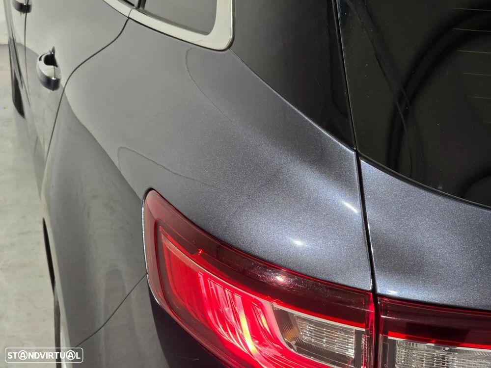 Renault Mégane Sport Tourer 1.3 TCe Limited - 30