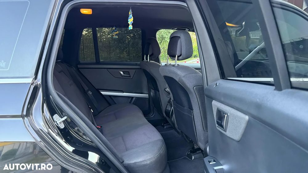 Mercedes-Benz GLK - 7