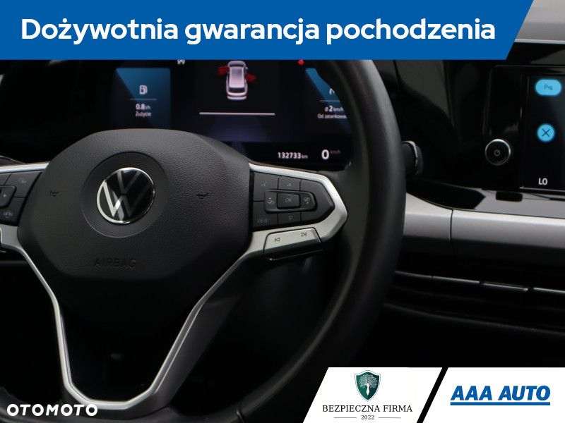 Volkswagen Golf - 20
