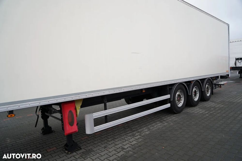 Fruehauf CONTAINER / LOT / OBLOAN RULANT / LIFT DHOLLANDIA / AXĂ SUSPENDATĂ / SAF / PODEA REZISTENTĂ - 10