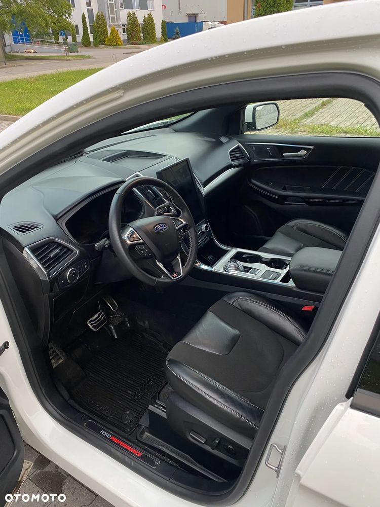 Ford Edge - 9