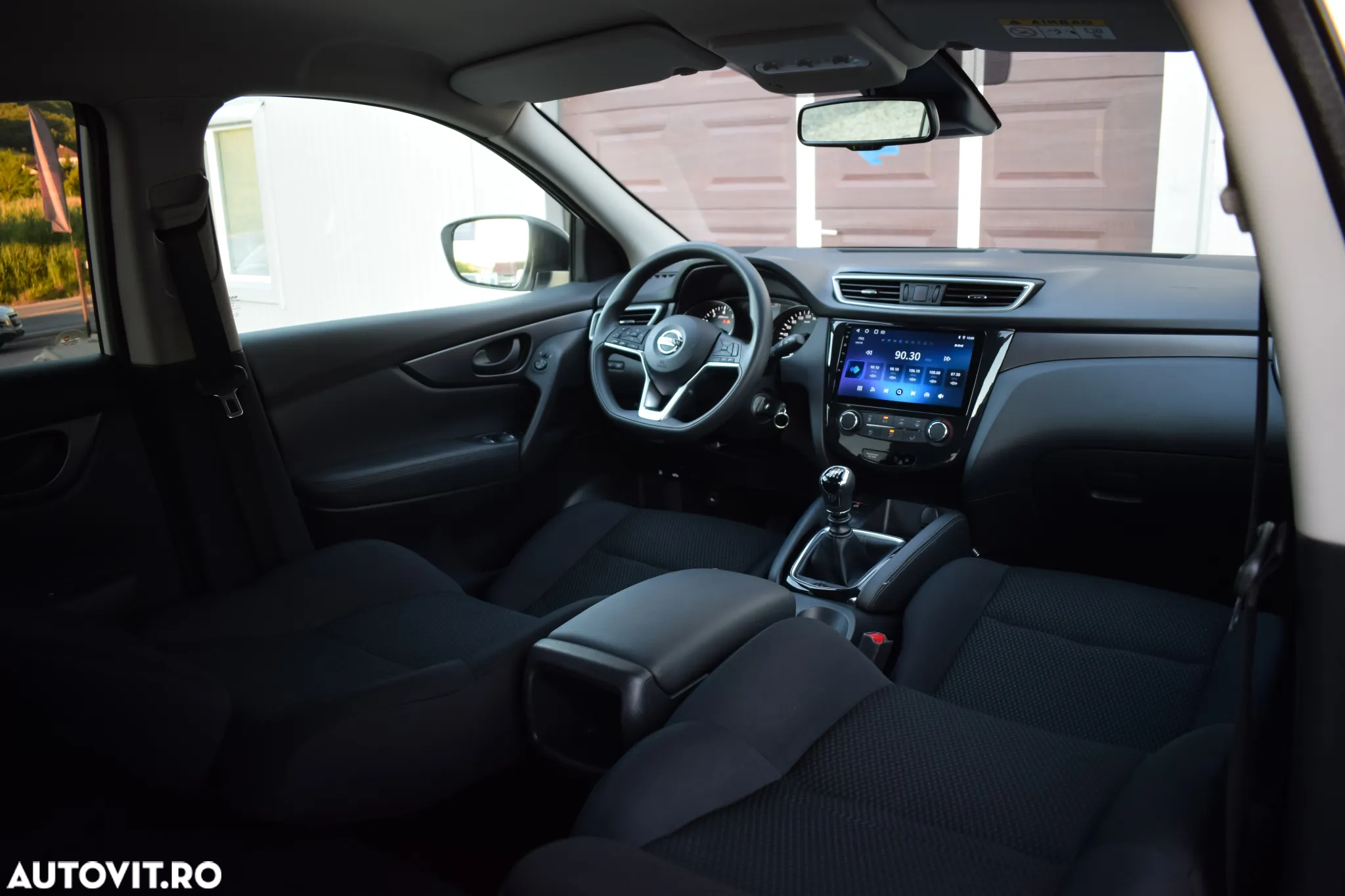 Nissan Qashqai 1.3 DIG-T VISIA - 11