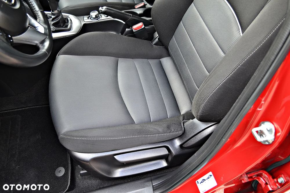 Mazda CX-3 SKYACTIV-D 105 FWD Sports-Line - 26