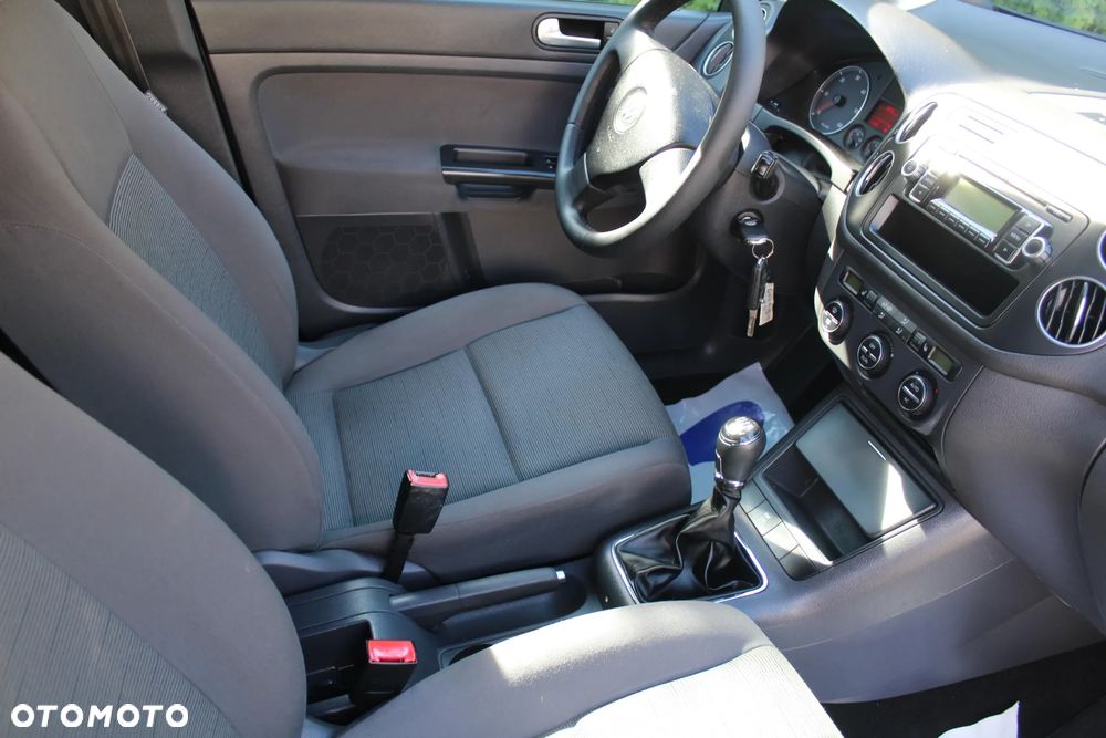 Volkswagen Golf Plus - 10