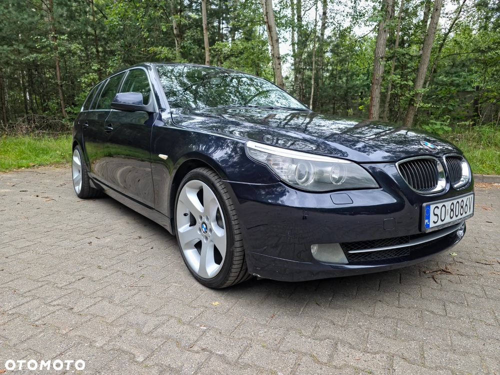 BMW Seria 5 525d Edition Sport - 8
