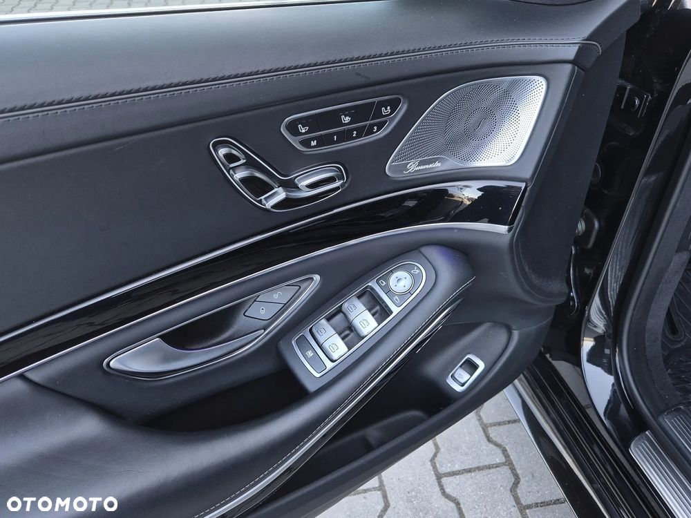 Mercedes-Benz Klasa S 560 4-Matic L 9G-TRONIC - 10