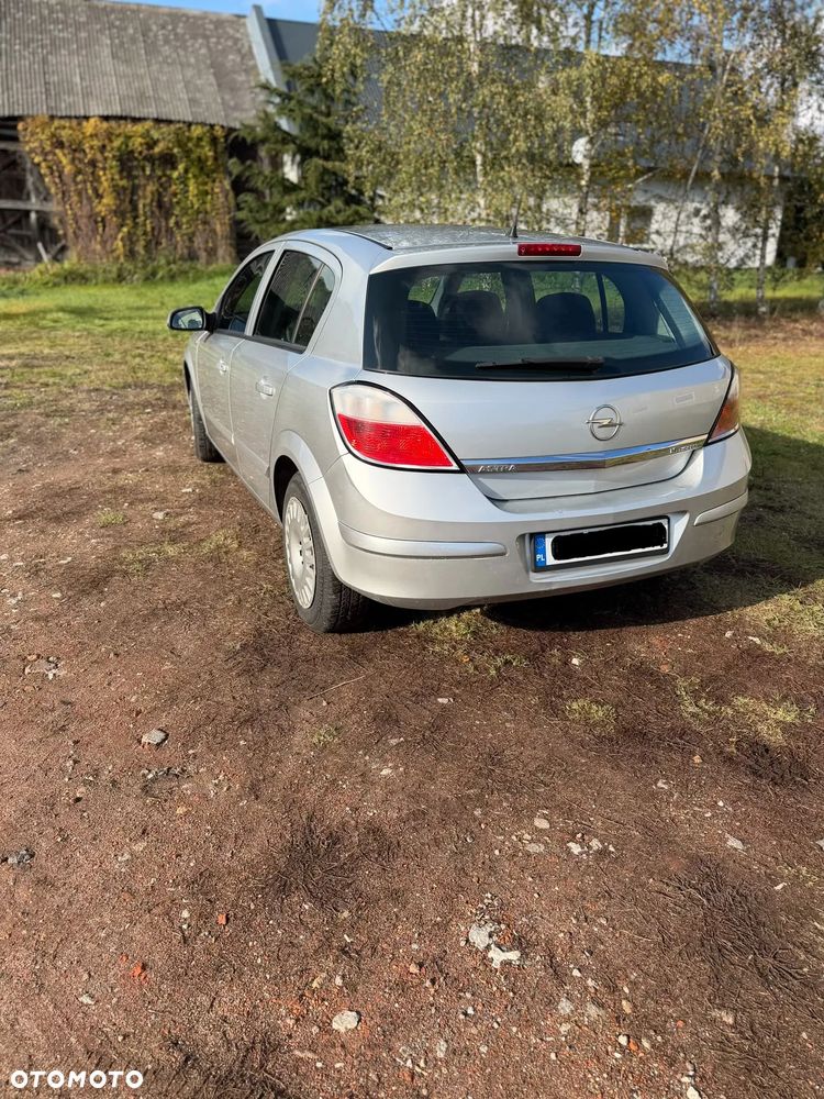 Opel Astra - 2