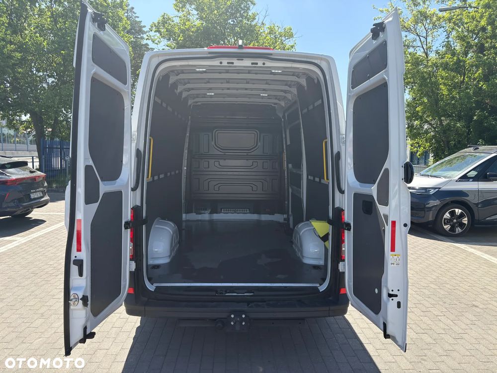 Volkswagen Crafter - 9