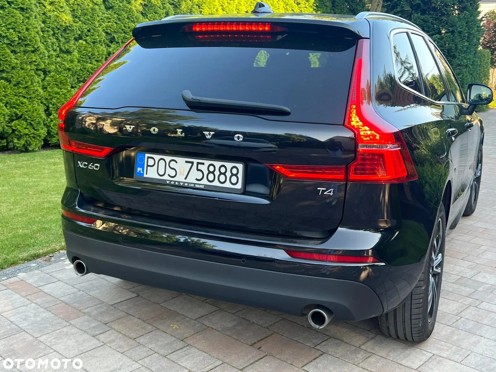 Volvo XC 60 T4 Momentum - 5