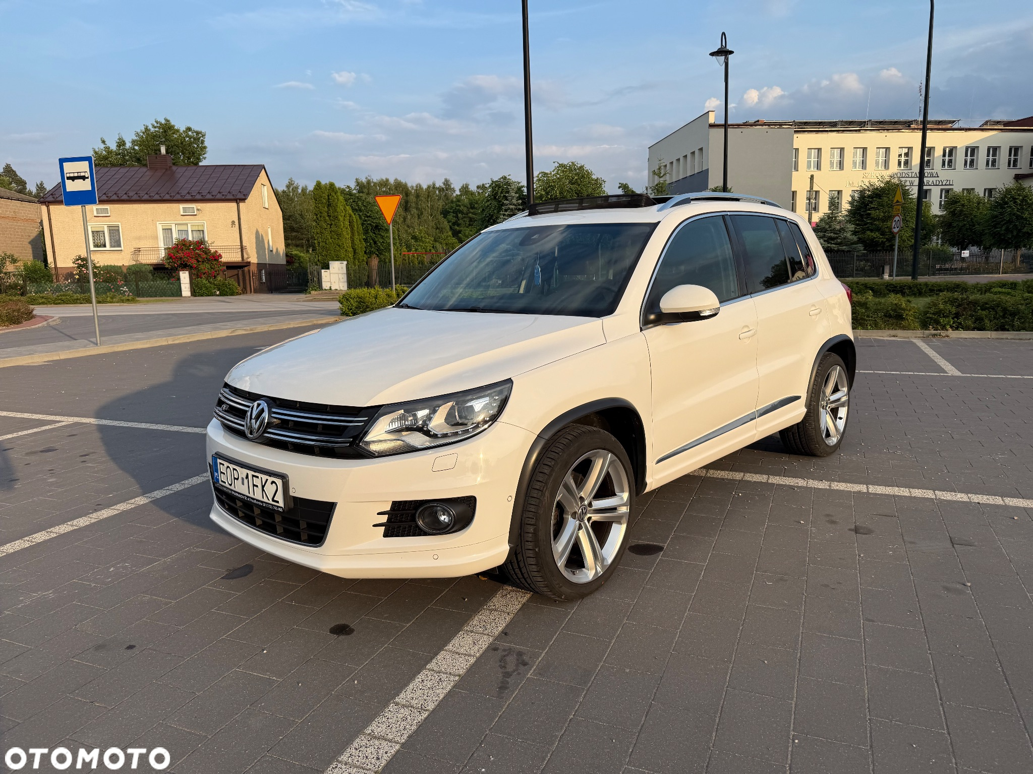 Volkswagen Tiguan 2.0 TDI 4Mot R-Style DSG - 35