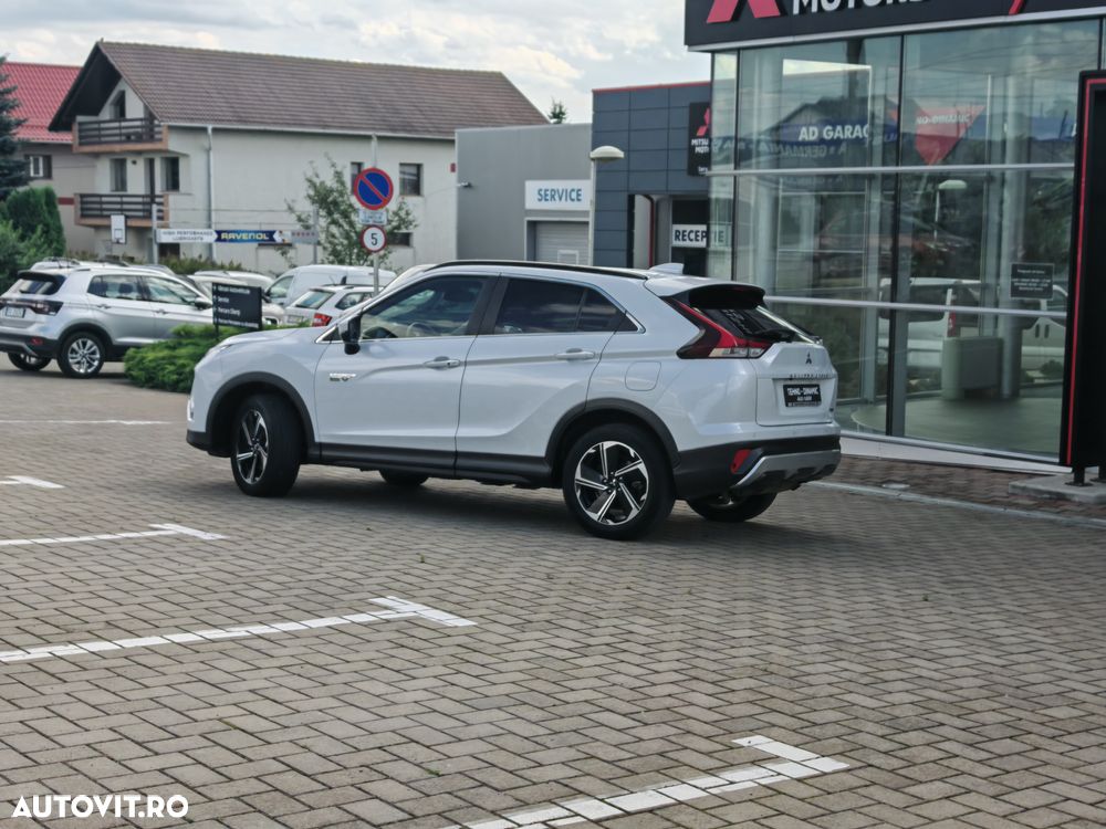 Mitsubishi Eclipse-Cross Plug-In Hybrid 4WD Select - 2