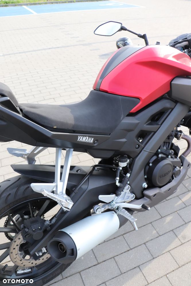 Yamaha MT - 7
