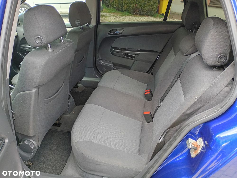Opel Astra - 7