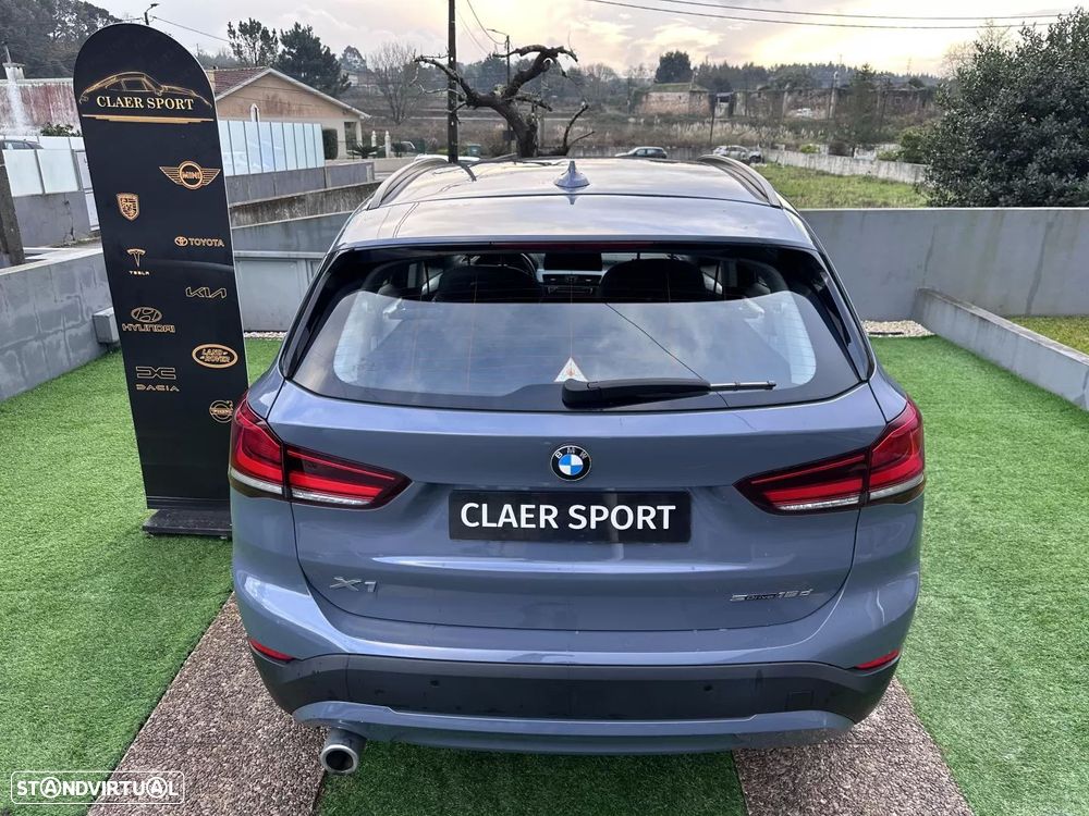 BMW X1 16 d sDrive Line Sport - 12