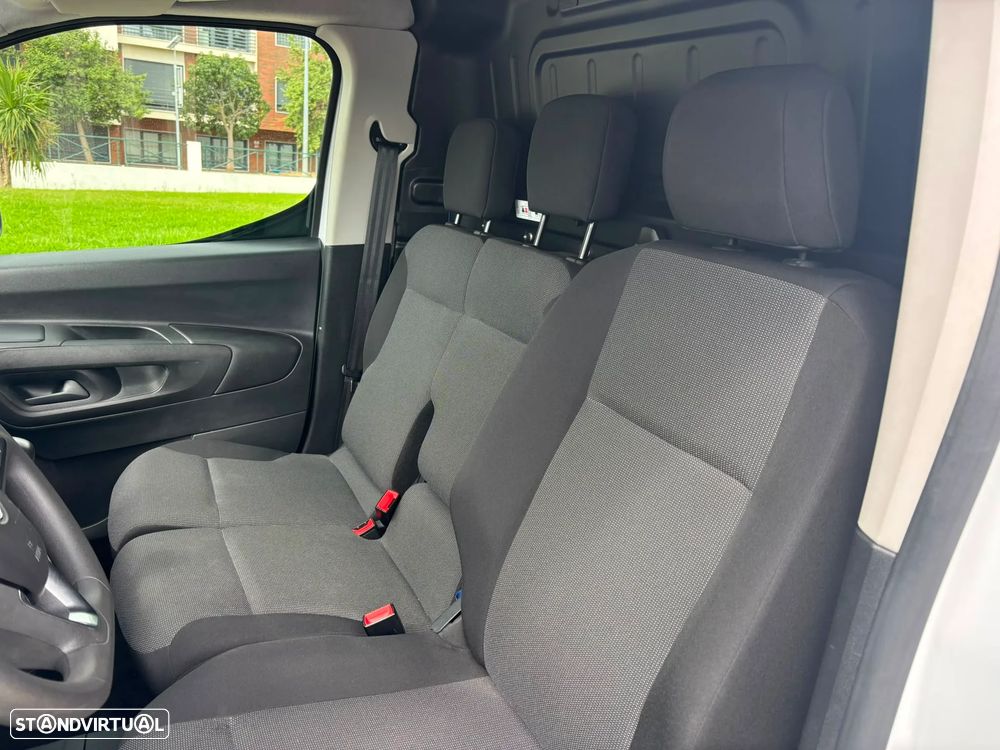 Opel Combo Cargo 3 LUG - LONGA - AC - IVA DEDUTÍVEL - 26