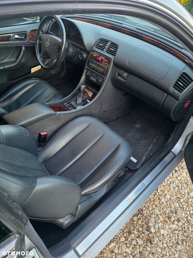 Mercedes-Benz CLK 230 Kompressor - 33