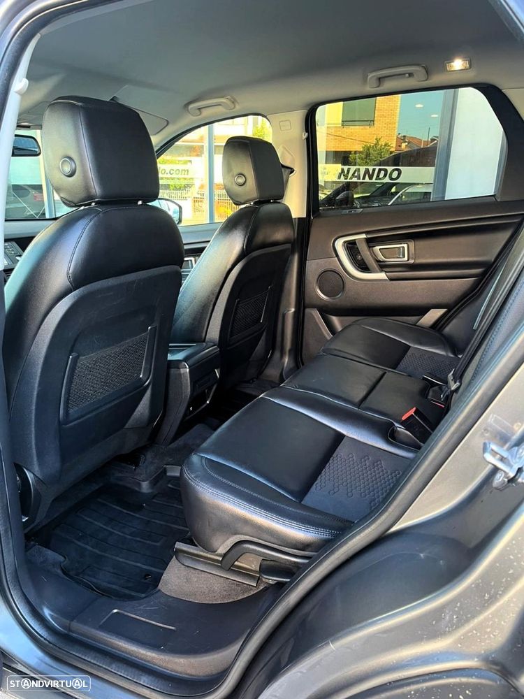 Land Rover Discovery Sport D150 HSE - 33