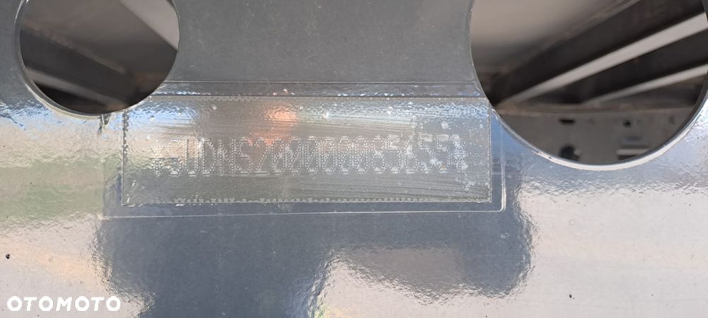 Wielton Naczepa furgon - 15