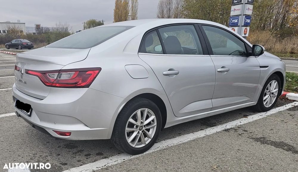 Renault Megane BLUE dCi EDC Limited - 8