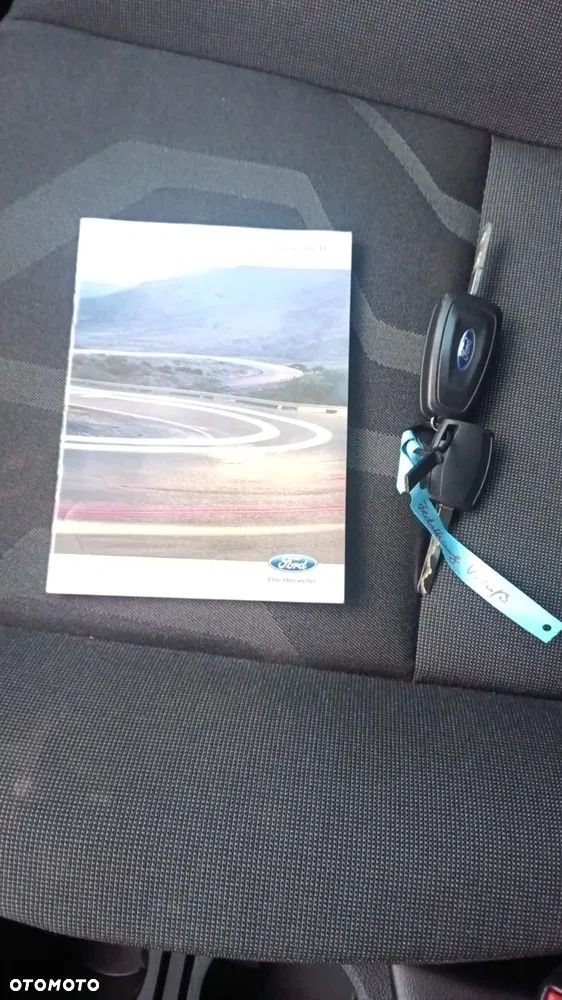 Ford Transit Connect - 17