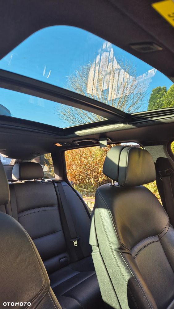BMW Seria 5 530d xDrive - 12