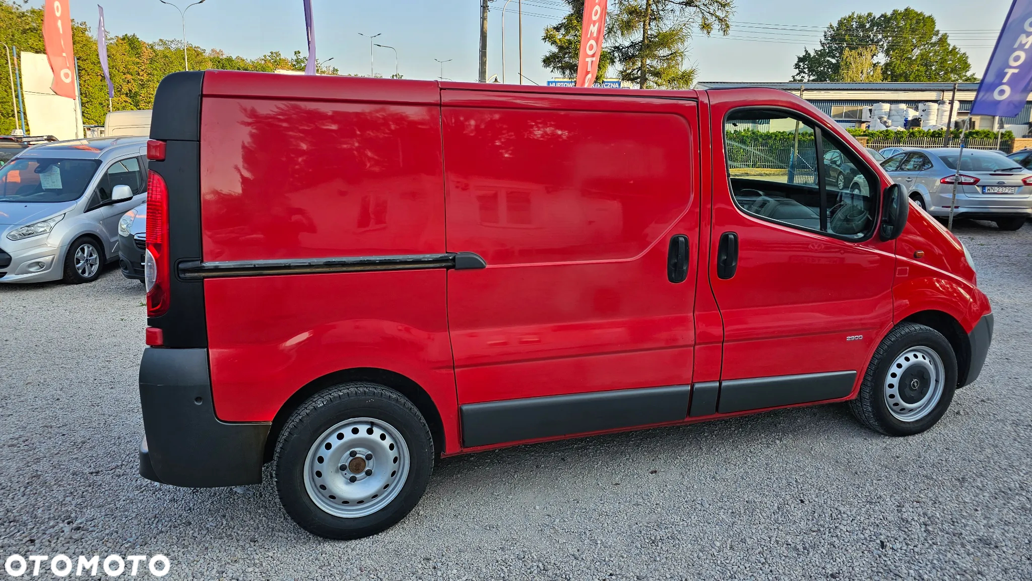 Opel Vivaro - 31