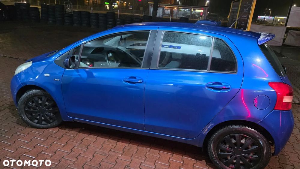 Toyota Yaris 1.4 D-4D Executive - 9