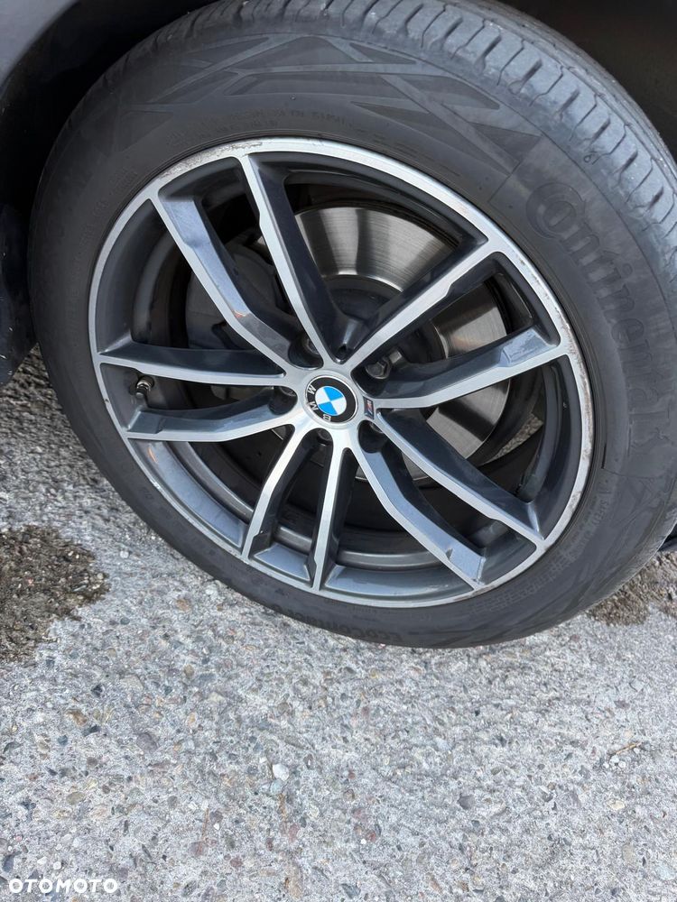 BMW Seria 5 520d xDrive M Sport Edition - 6