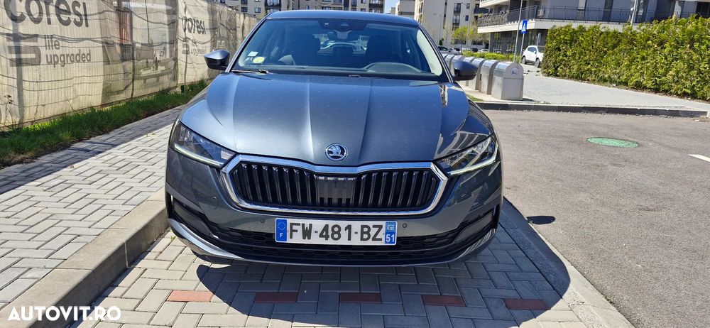 Skoda Octavia 2.0 TDI DSG Ambition - 13