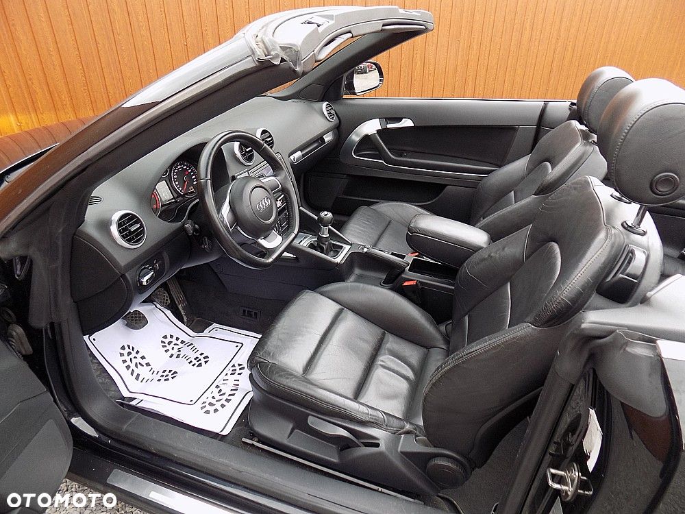 Audi A3 Cabrio 2.0 TDI DPF Attraction - 5